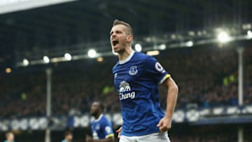 LIVERPOOL, ENGLAND - MARCH 11: Morgan Schneiderlin of Everton celebrates scoring his sides second goal during the Premier League match between Everton and West Bromwich Albion at Goodison Park on March 11, 2017 in Liverpool, England. (Photo by Jan Kruger/Getty Images)
