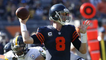 CHICAGO, IL - SEPTEMBER 24: Quarterback Mike Glennon #8 of the Chicago Bears looks to pass in the fourth quarter against the Pittsburgh Steelers at Soldier Field on September 24, 2017 in Chicago, Illinois. (Photo by Joe Robbins/Getty Images)