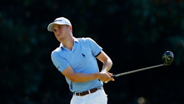 ATLANTA, GEORGIA - SEPTEMBER 07: Justin Thomas of the United States plays his shot from the 14th tee during the final round of the TOUR Championship at East Lake Golf Club on September 07, 2020 in Atlanta, Georgia. (Photo by Sam Greenwood/Getty Images)