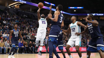 MINNEAPOLIS, MN - NOVEMBER 5: Kemba Walker #15 of the Charlotte Hornets shoots the ball against the Minnesota Timberwolves on November 5, 2017 at Target Center in Minneapolis, Minnesota. NOTE TO USER: User expressly acknowledges and agrees that, by downloading and or using this Photograph, user is consenting to the terms and conditions of the Getty Images License Agreement. Mandatory Copyright Notice: Copyright 2017 NBAE (Photo by Jordan Johnson/NBAE via Getty Images)