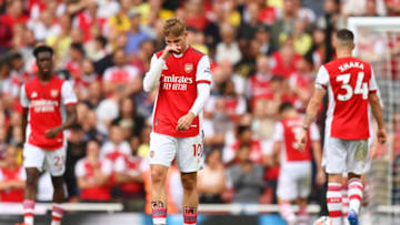 LONDON, ENGLAND - AUGUST 22: Emile Smith Rowe of Arsenal looks dejected after the Chelsea second goal scored by Reece James during the Premier League match between Arsenal and Chelsea at Emirates Stadium on August 22, 2021 in London, England. (Photo by Michael Regan/Getty Images)
