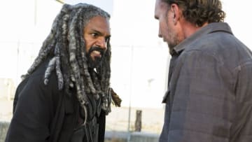 Khary Payton as Ezekiel, Jayson Warner Smith as Gavin - The Walking Dead _ Season 7, Episode 14 - Photo Credit: Gene Page/AMC