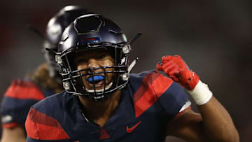TUCSON, AZ - SEPTEMBER 22: Linebacker Tony Fields II