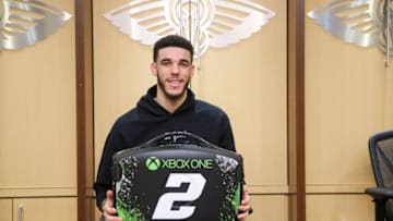 METAIRIE, LA - DECEMBER 17: Lonzo Ball gifts his teammates an Xbox after New Orleans Pelicans shootaround on December 17, 2019 at Ochsner Sports Performance Center in Metairie, Louisiana. NOTE TO USER: User expressly acknowledges and agrees that, by downloading and or using this Photograph, user is consenting to the terms and conditions of the Getty Images License Agreement. Mandatory Copyright Notice: Copyright 2019 NBAE (Photo by Layne Murdoch Jr./NBAE via Getty Images