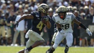 WEST LAFAYETTE, IN - SEPTEMBER 07: Rondale Moore #4 of the Purdue Boilermakers runs the ball during the game against the Vanderbilt Commodores at Ross-Ade Stadium on September 7, 2019 in West Lafayette, Indiana. (Photo by Michael Hickey/Getty Images)