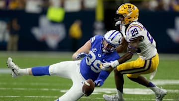NEW ORLEANS, LA - SEPTEMBER 02: Andraez Williams #29 of the LSU Tigers breaks up a pass to Matt Bushman #89 of the Brigham Young Cougars during the fourth quarter at Mercedes-Benz Superdome on September 2, 2017 in New Orleans, Louisiana. (Photo by Sean Gardner/Getty Images)
