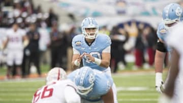 Dec 30, 2016; El Paso, TX, USA; North Carolina Tar Heels quarterback Mitch Trubisky (10) scans the Stanford Cardinal defense at Sun Bowl Stadium. Mandatory Credit: Ivan Pierre Aguirre-USA TODAY Sports