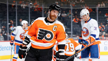 PHILADELPHIA, PENNSYLVANIA - SEPTEMBER 28: Claude Giroux #28 of the Philadelphia Flyers looks on during the first period against the New York Islanders at Wells Fargo Center on September 28, 2021 in Philadelphia, Pennsylvania. (Photo by Tim Nwachukwu/Getty Images)