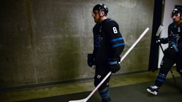 SAN JOSE, CA - DECEMBER 13: San Jose Sharks Center Joe Pavelski (8) takes the ice before the National Hockey League game between the Dallas Stars and the San Jose Sharks on December 13, 2018 at SAP Center in San Jose, CA. (Photo by Cody Glenn/Icon Sportswire via Getty Images)