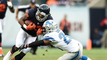 CHICAGO, IL - OCTOBER 02: Kevin White #13 of the Chicago Bears is brought down by Quandre Diggs #28 of the Detroit Lions during the first half of a game at Soldier Field on October 2, 2016 in Chicago, Illinois. (Photo by Stacy Revere/Getty Images)