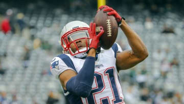 Dec 27, 2015; East Rutherford, NJ, USA; New England Patriots cornerback Malcolm Butler (21) prior to the game against the New York Jets at MetLife Stadium. Mandatory Credit: Jim O