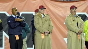 Nov 16, 2015; Cincinnati, OH, USA; Houston Texans general manager Rick Smith (left), owner Bob McNair (center) and vice chairman D. Cal McNair watch on the sidelines during a NFL football game against the Cincinnati Bengals at Paul Brown Stadium. Mandatory Credit: Kirby Lee-USA TODAY Sports