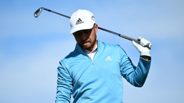 SAN DIEGO, CALIFORNIA - JANUARY 28: Xander Schauffele reacts to his tee shot on the 8th hole during round one of the Farmers Insurance Open at Torrey Pines North on January 28, 2021 in San Diego, California. (Photo by Donald Miralle/Getty Images)