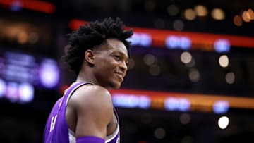 SACRAMENTO, CALIFORNIA - JANUARY 14: De'Aaron Fox #5 of the Sacramento Kings smiles while standing on the court during their game against the Portland Trail Blazers at Golden 1 Center on January 14, 2019 in Sacramento, California. NOTE TO USER: User expressly acknowledges and agrees that, by downloading and or using this photograph, User is consenting to the terms and conditions of the Getty Images License Agreement. (Photo by Ezra Shaw/Getty Images)