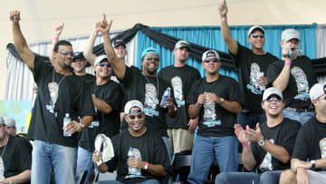 MIAMI - OCTOBER 28: World Series Champions Florida Marlins celebrate at Bay Front Park October 28, 2003 in Miami, Florida. The Marlins beat the New York Yankees in six games to win their second World Series in franchise history. (Photo by Eliot J. Schechter/Getty Images)