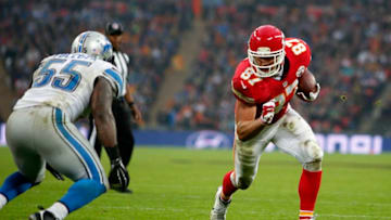 LONDON, ENGLAND - NOVEMBER 01: Travis Kelce #87 of Kansas City Chiefs scores a touchdown during the NFL game between Kansas City Chiefs and Detroit Lions at Wembley Stadium on November 01, 2015 in London, England. (Photo by Alan Crowhurst/Getty Images)