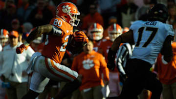 Nov 20, 2021; Clemson, South Carolina, USA; Clemson running back Kobe Pace (20) runs with the ball and goes on to score a touchdown during their game against Wake Forest at Memorial Stadium. Mandatory Credit: Josh Morgan-USA TODAY Sports