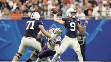 GLENDALE, AZ - DECEMBER 30: Quarterback Trace McSorley #9 of the Penn State Nittany Lions drops back to pass during the Playstation Fiesta Bowl against the Washington Huskies at University of Phoenix Stadium on December 30, 2017 in Glendale, Arizona. The Nittany Lions defeated the Huskies 35-28. (Photo by Christian Petersen/Getty Images)