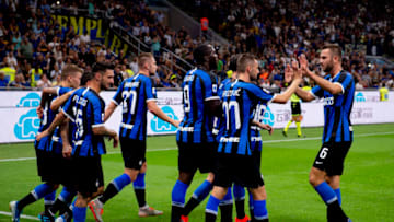MILAN, ITALY - SEPTEMBER 14: Stefano Sensi of Internazionale, Matteo Politano of Internazionale, Milan Skriniar of Internazionale, Romelu Lukaku of Internazionale, Marcelo Brozovic of Internazionale, Stefan de Vrij of Internazionale during the Italian Serie A match between Internazionale v Udinese at the San Siro on September 14, 2019 in Milan Italy (Photo by Mattia Ozbot/Soccrates/Getty Images)