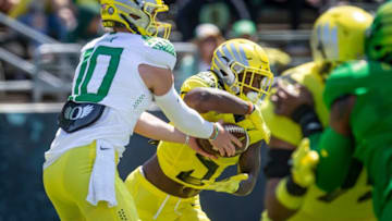 Former Auburn football QB Bo Nix has some Oregon fans thinking he can win the Ducks a Pac-12 title. Mandatory Credit: The Register Guard