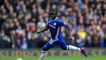 LONDON, ENGLAND - FEBRUARY 04: Ngolo Kante of Chelsea in action during the Premier League match between Chelsea and Arsenal at Stamford Bridge on February 4, 2017 in London, England. (Photo by Clive Rose/Getty Images)