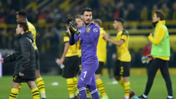 DORTMUND, GERMANY - FEBRUARY 24: goalkeeper Roman Buerki of Borussia Dortmund gestures after the Bundesliga match between Borussia Dortmund and Bayer 04 Leverkusen at Signal Iduna Park on February 24, 2019 in Dortmund, Germany. (Photo by TF-Images/Getty Images)