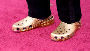 LOS ANGELES, CALIFORNIA – APRIL 25: Questlove, shoe detail, attends the 93rd Annual Academy Awards at Union Station on April 25, 2021 in Los Angeles, California. (Photo by Chris Pizzello-Pool/Getty Images)