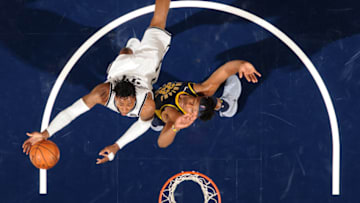 INDIANAPOLIS, IN - OCTOBER 18: Rondae Hollis-Jefferson #24 of the Brooklyn Nets drives to the basket against Myles Turner #33 of the Indiana Pacers on October 18, 2017 at Bankers Life Fieldhouse in Indianapolis, Indiana. NOTE TO USER: User expressly acknowledges and agrees that, by downloading and or using this Photograph, user is consenting to the terms and conditions of the Getty Images License Agreement. Mandatory Copyright Notice: Copyright 2017 NBAE (Photo by Ron Hoskins/NBAE via Getty Images)
