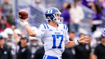 EVANSTON, IL - SEPTEMBER 08: Duke Blue Devils quarterback Daniel Jones (17) passes the ball in the 1st quarter during a college football game between the Duke Blue Devils and the Northwestern Wildcats on September 08, 2018, at Ryan Field in Evanston, IL. (Photo by Daniel Bartel/Icon Sportswire via Getty Images)