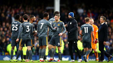 LIVERPOOL, ENGLAND - JANUARY 01: Jamie Vardy of Leicester City and team mates celebrate victory during the Premier League match between Everton FC and Leicester City at Goodison Park on January 1, 2019 in Liverpool, United Kingdom. (Photo by Clive Brunskill/Getty Images)