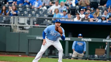 KANSAS CITY, MO - APRIL 29: Lucas Duda #21 of the Kansas City Royals catches a ball against the Chicago White Sox at Kauffman Stadium on April 29, 2018 in Kansas City, Missouri. (Photo by Ed Zurga/Getty Images) *** Local Caption *** Lucas Duda