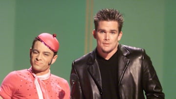 Chris Kattan as the SNL character Mango with Sugar Ray singer Mark McGrath '1999 VH1/Vogue Fashion Awards' at the Armory in New York City. Photo by Scott Gries/ImageDirect