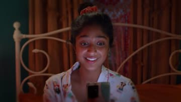 Never Have I Ever. Maitreyi Ramakrishnan as Devi in episode 408 of Never Have I Ever. Cr. Courtesy Of Netflix © 2023