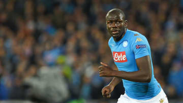 NAPLES, ITALY - MARCH 07: Kalidou Koulibaly of SSC Napoli in action during the UEFA Champions League Round of 16 second leg match between SSC Napoli and Real Madrid CF at Stadio San Paolo on March 7, 2017 in Naples, Italy. (Photo by Francesco Pecoraro/Getty Images)