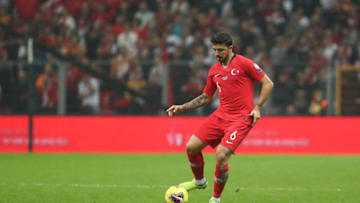 ISTANBUL, TURKEY - NOVEMBER 14: Ozan Tufan of Turkey controls the ball during the UEFA Euro 2020 qualifier between Turkey and Iceland at Ali Sami Yen Arena on November 14, 2019 in Istanbul (Photo by TF-Images/Getty Images)