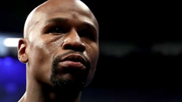 LAS VEGAS, NV - AUGUST 26: (L-R) Floyd Mayweather Jr. in the ring for his super welterweight boxing match against Conor McGregor on August 26, 2017 at T-Mobile Arena in Las Vegas, Nevada. (Photo by Christian Petersen/Getty Images)