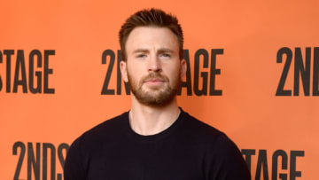 Chris Evans dog (Photo by Noam Galai/Getty Images)