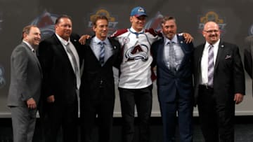 SUNRISE, FL - JUNE 26: Mikko Rantanen poses with members of the Colorado Avalanche organization after being selected tenth overall by the Colorado Avalanche during Round One of the 2015 NHL Draft at BB&T Center on June 26, 2015 in Sunrise, Florida. (Photo by Eliot J. Schechter/NHLI via Getty Images)