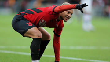 CURITIBA, BRAZIL - AUGUST 27: Vitor Roque of Athletico Paranaense celebrates his goal during Campeonato Brasileiro Serie A match between Athletico Paranaense and Fluminense at Ligga Arena on August 27, 2023 in Curitiba, Brazil. (Photo by Heuler Andrey/Eurasia Sport Images/Getty Images)