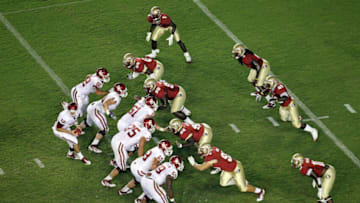 TALLAHASSEE, FL - SEPTEMBER 17: Landry Jones #12 of the Oklahoma Sooners passes against the Florida State Seminoles at Doak Campbell Stadium on September 17, 2011 in Tallahassee, Florida. (Photo by Ronald Martinez/Getty Images)