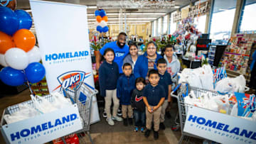 OKC Thunder guard Raymond Felton (Photo by Zach Beeker/NBAE via Getty Images)