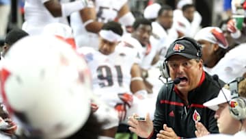 Sep 5, 2015; Atlanta, GA, USA; Louisville Cardinals defensive coordinator Todd Grantham talks to his defense on the sideline in the fourth quarter against the Auburn Tigers in the 2015 Chick-fil-A Kickoff Game at the Georgia Dome. Mandatory Credit: Jason Getz-USA TODAY Sports