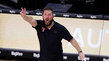 Chris Beard, Texas Basketball (Photo by David K Purdy/Getty Images)