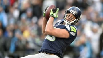 Jan 17, 2016; Charlotte, NC, USA; Seattle Seahawks wide receiver Jermaine Kearse (15) catches a three yard touchdown past Carolina Panthers cornerback Josh Norman (not pictured) in the fourth quarter during the NFC Divisional round playoff game at Bank of America Stadium. Mandatory Credit: Bob Donnan-USA TODAY Sports
