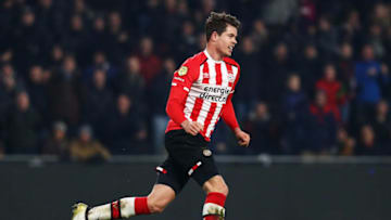 EINDHOVEN, NETHERLANDS - JANUARY 22: Marco van Ginkel of PSV celebrates scoring his teams third goal of the game during the Dutch Eredivisie match between PSV Eindhoven and SC Heerenveen held at Philips Stadion on January 22, 2017 in Eindhoven, Netherlands. (Photo by Dean Mouhtaropoulos/Getty Images)