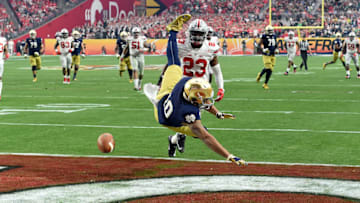 GLENDALE, AZ - JANUARY 01: Tight end Alize Jones