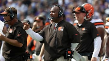 BALTIMORE, MD - SEPTEMBER 17: ead coach Hue Jackson of the Cleveland Browns motions from the sidelines against the Baltimore Ravens at M