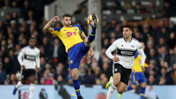 LONDON, ENGLAND - NOVEMBER 24: Wesley Hoedt of Southampton controls the ball during the Premier League match between Fulham FC and Southampton FC at Craven Cottage on November 24, 2018 in London, United Kingdom. (Photo by Christopher Lee/Getty Images)