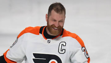Dec 16, 2021; Montreal, Quebec, CAN; Philadelphia Flyers center Claude Giroux (28) during the warm-up session before the game against Montreal Canadiens at Bell Centre. Mandatory Credit: Jean-Yves Ahern-USA TODAY Sports