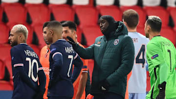 Istanbul Basaksehir's French forward Demba Ba (2ndR) reacts past Paris Saint-Germain's Brazilian forward Neymar (L) and Paris Saint-Germain's French forward Kylian Mbappe (2ndL) during the UEFA Champions League group H football match between Paris Saint-Germain (PSG) and Istanbul Basaksehir FK at the Parc des Princes stadium in Paris, on December 8, 2020. (Photo by FRANCK FIFE / AFP) (Photo by FRANCK FIFE/AFP via Getty Images)